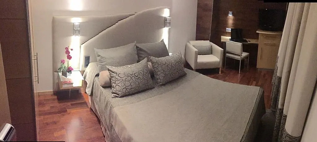 Hotel Sansi Барселона
